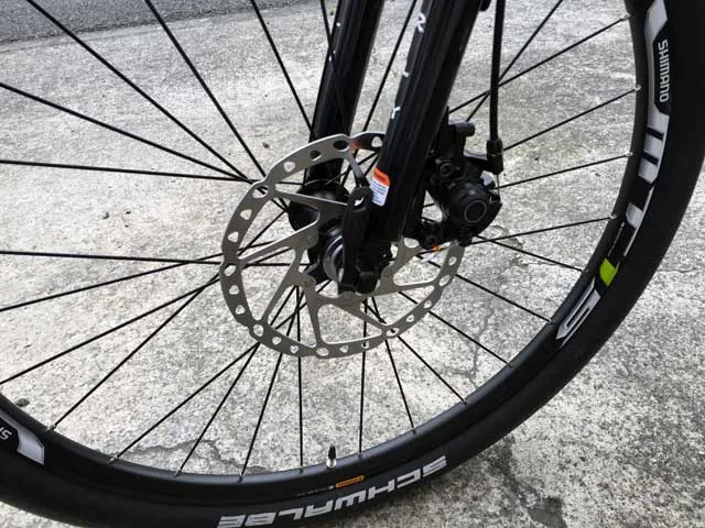 フロント・ディスクキャリパー