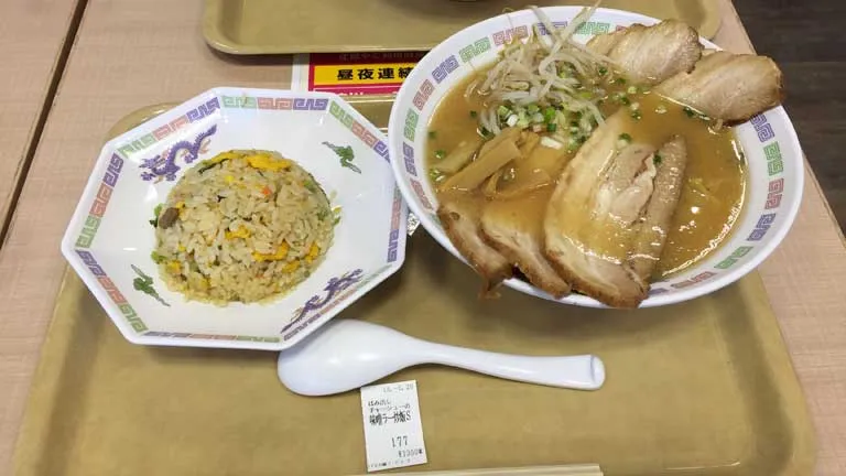 諏訪湖のラーメン