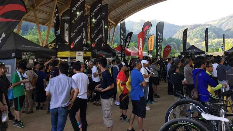 出展各社のブース